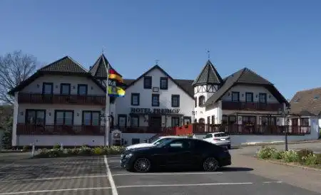 Dj Hiddenhausen - Hotel Freihof Hotel Freihof - Dj Hiddenhausen